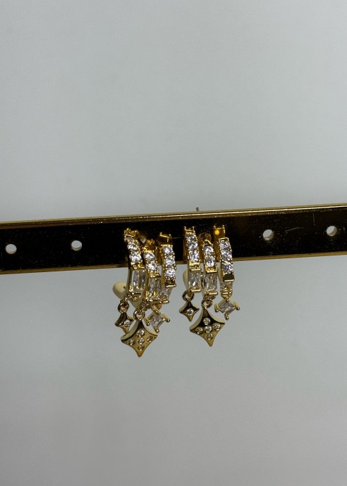 Gold Taşlı Küpe Gold Taşlı Küpe