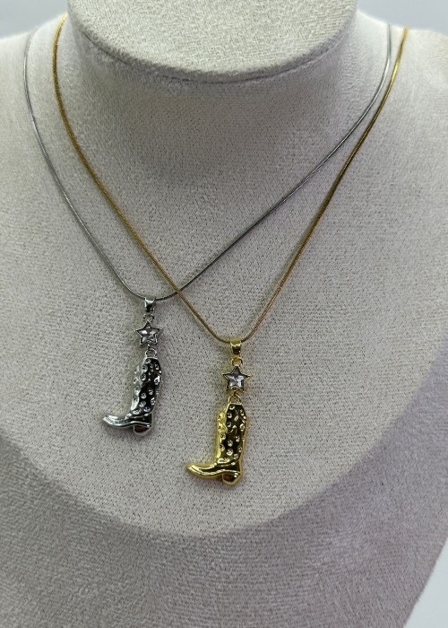 YILDIZ DETAYLI ÇİZME KOLYE