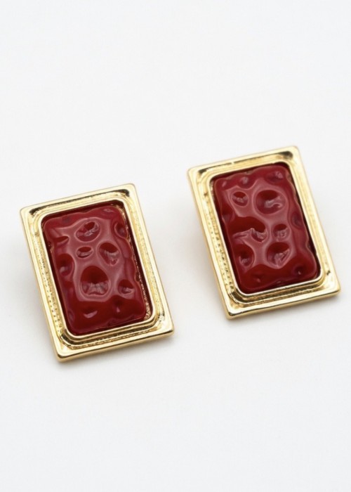 Bordo küpe