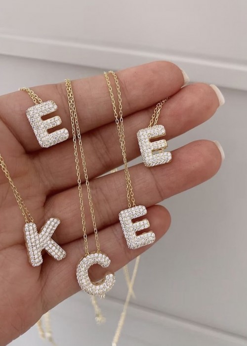 Taşlı Harf Kolye Modellerimiz Taşlı Harf Kolye Modellerimiz