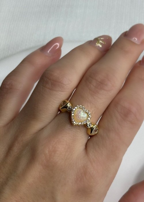 Beyaz Kalpli Yüzük