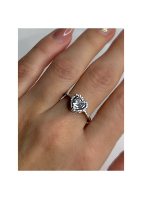 Taşlı Kalp Yüzük