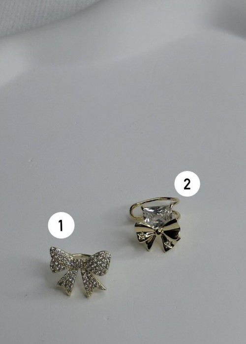 Kurdele Earcuff Küpeler ( Kıkırdak Küpe) Kurdele Earcuff Küpeler ( Kıkırdak Küpe)