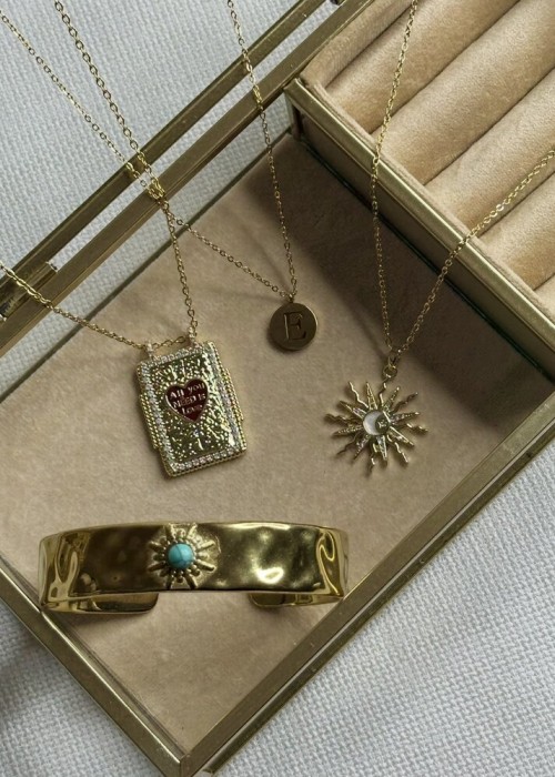 Kolye Ve Bileklik Kombini Kolye Ve Bileklik Kombini